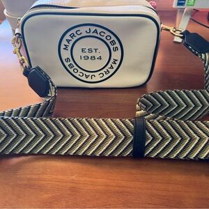 Marc Jacobs Cream Logo Shoulder Bag